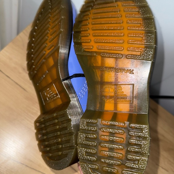 Dr. Martens 1460 Womens Blue Boots Size 6 Patent Leather Boots NWOB C - Picture 9 of 10